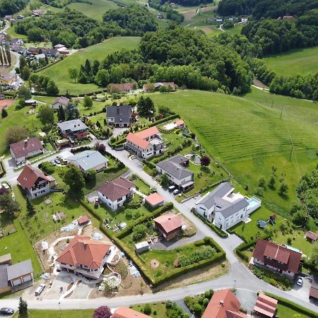 Ferienwohnung Berghausen Екстериор снимка